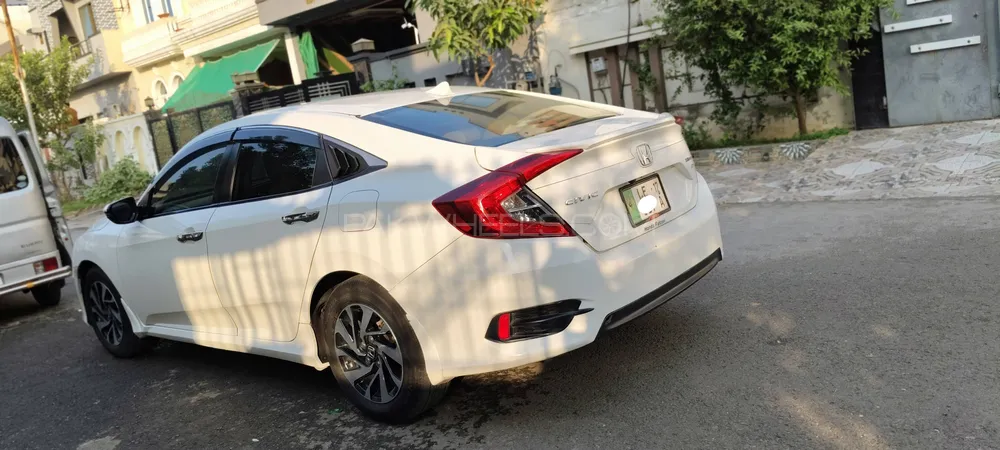 Honda Civic 2017 for Sale in Gujranwala Honda Civic 2017 for Sale in Gujranwala Image-5