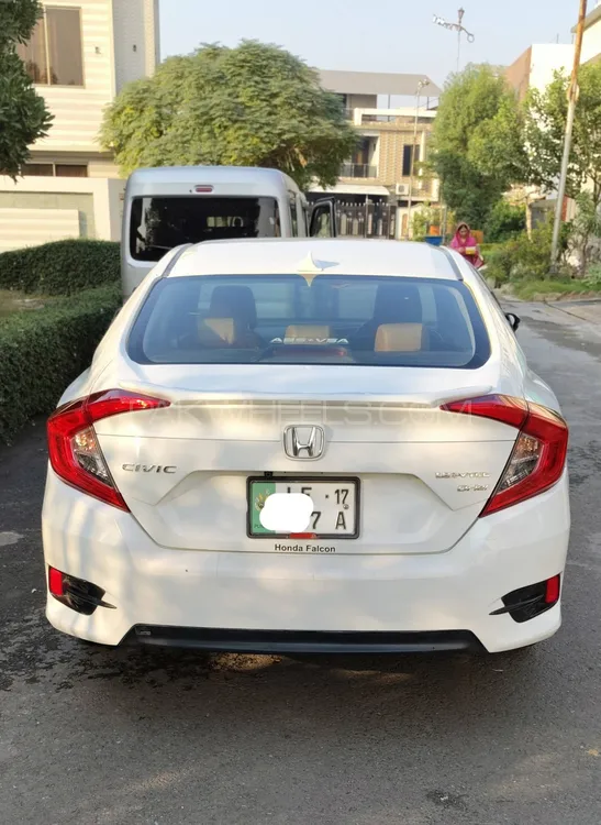 Honda Civic 2017 for Sale in Gujranwala Honda Civic 2017 for Sale in Gujranwala Image-14
