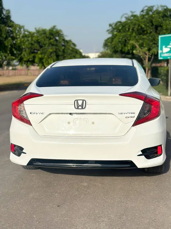 Honda Civic 2018 for Sale in Jhang Image-1