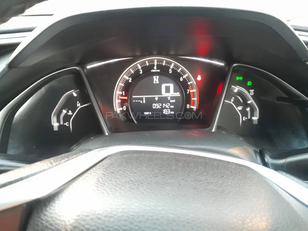 Honda Civic 2018 for Sale in Lahore Honda Civic 2018 for Sale in Lahore Image-2