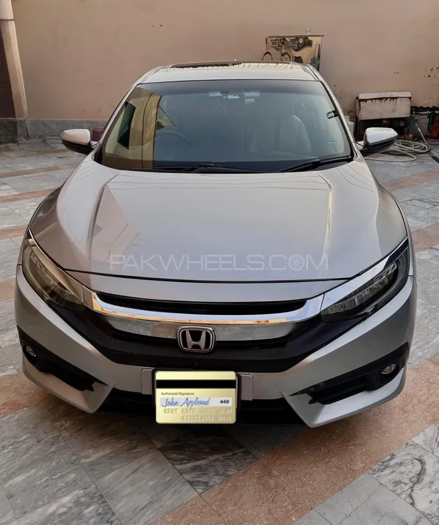 Honda Civic 2020 for Sale in Faisalabad Honda Civic 2020 for Sale in Faisalabad Image-9