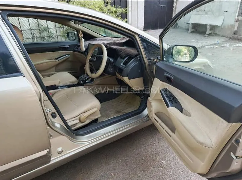 Honda Civic 2011 for Sale in Karachi Honda Civic 2011 for Sale in Karachi Image-4