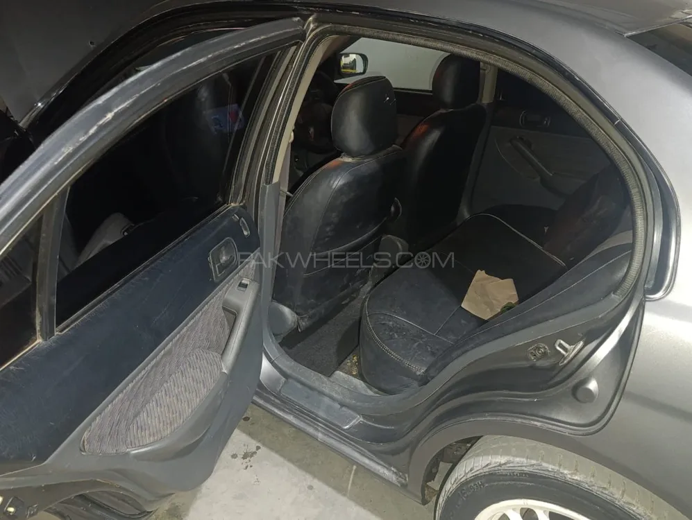 Honda Civic 2002 for Sale in Karachi Honda Civic 2002 for Sale in Karachi Image-10