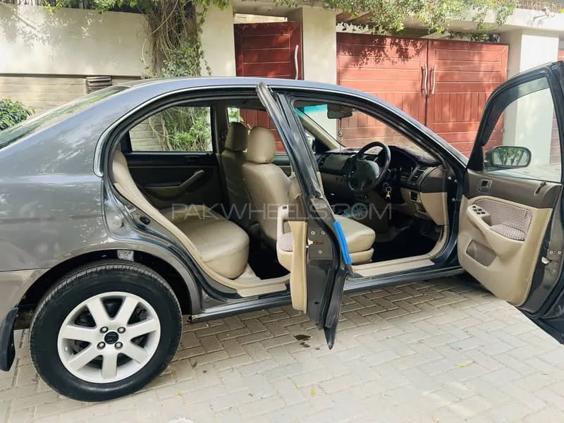 Honda Civic 2004 for Sale in Karachi Honda Civic 2004 for Sale in Karachi Image-9
