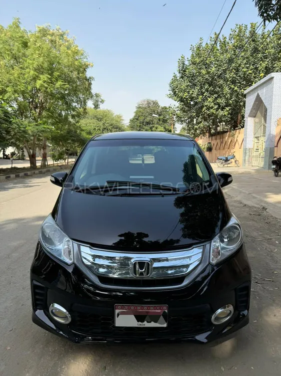 ہونڈا فریڈ 2013 for Sale in کراچی ہونڈا فریڈ 2013 for Sale in کراچی Image-1