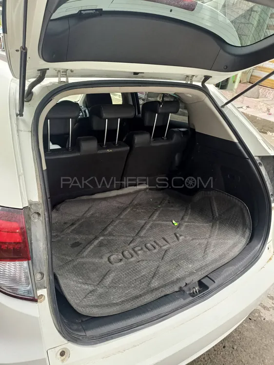 Honda Vezel 2014 for Sale in Dir Honda Vezel 2014 for Sale in Dir Image-12