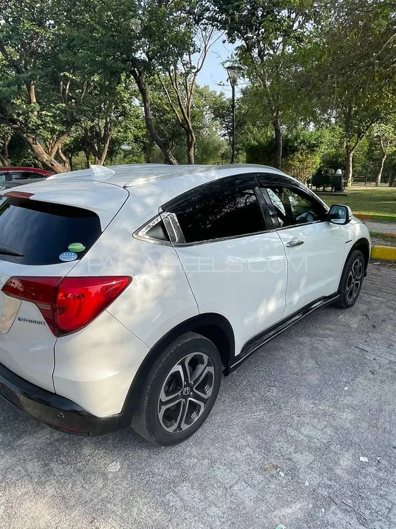 Honda Vezel 2017 for Sale in Islamabad Honda Vezel 2017 for Sale in Islamabad Image-3