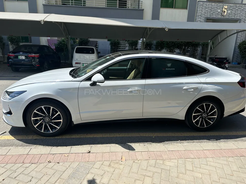 Hyundai Sonata 2022 for Sale in Lahore Hyundai Sonata 2022 for Sale in Lahore Image-4