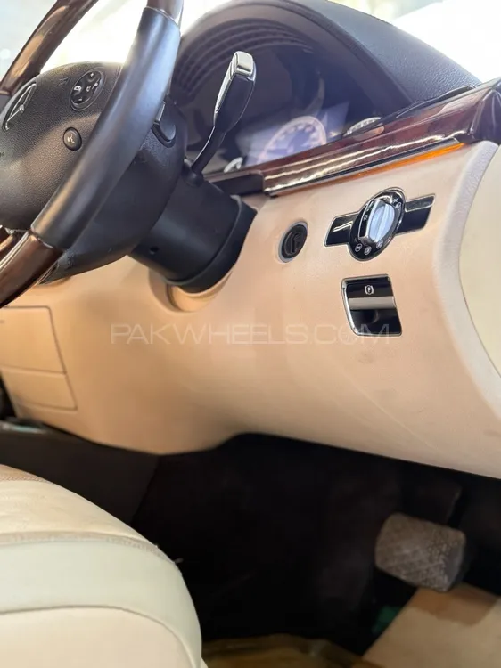 Mercedes Benz S Class 2008 for Sale in Peshawar Mercedes Benz S Class 2008 for Sale in Peshawar Image-13