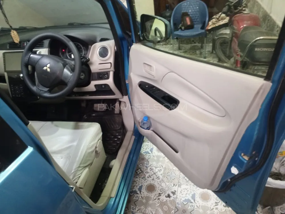 مٹسوبیشی ای کے ویگن 2013 for Sale in لاہور مٹسوبیشی ای کے ویگن 2013 for Sale in لاہور Image-7