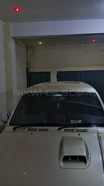 مٹسوبیشی پجیرو 1993 for Sale in لاہور مٹسوبیشی پجیرو 1993 for Sale in لاہور Image-18