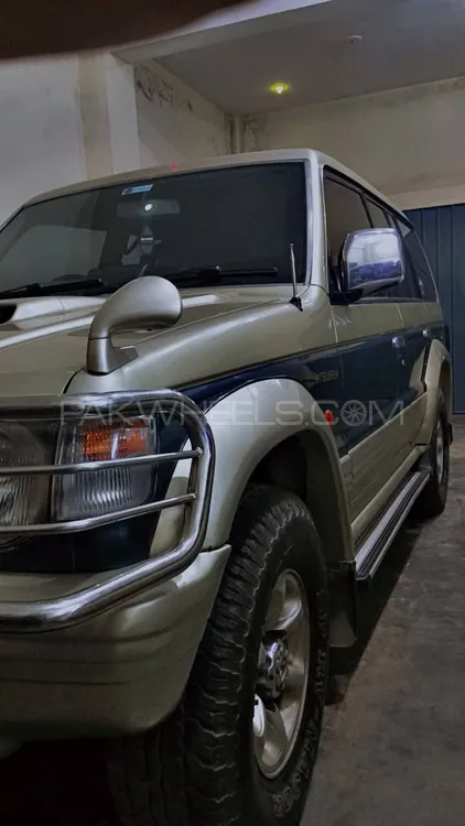 مٹسوبیشی پجیرو 1993 for Sale in لاہور مٹسوبیشی پجیرو 1993 for Sale in لاہور Image-17
