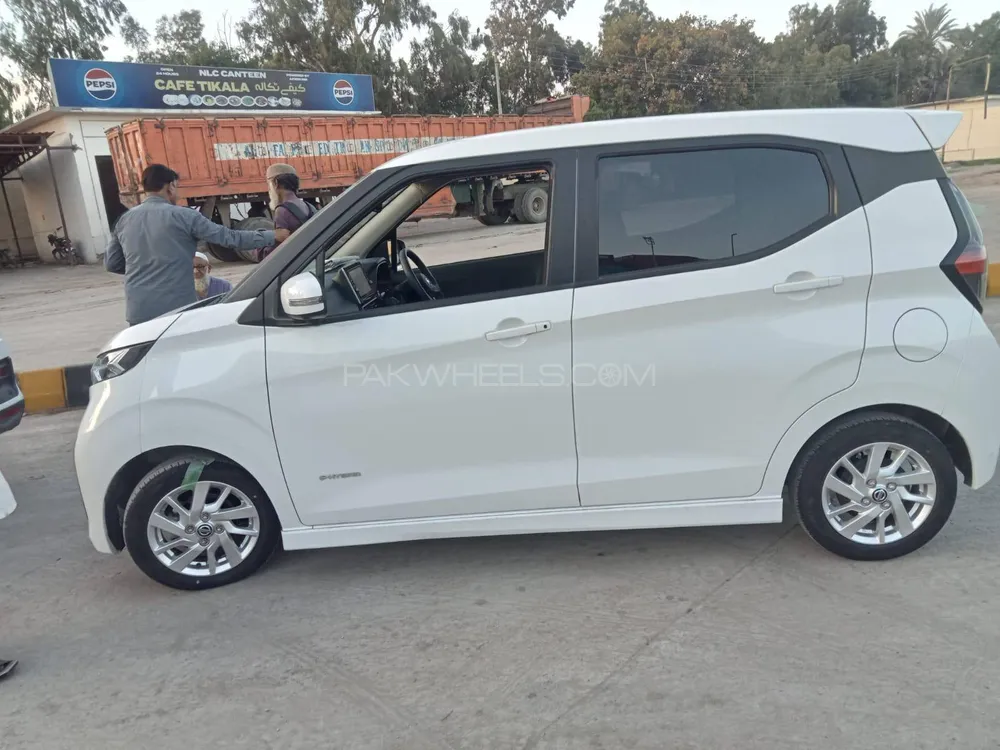 Nissan Dayz 2022 for Sale in Faisalabad Nissan Dayz 2022 for Sale in Faisalabad Image-4