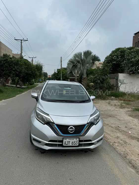 Nissan Note 2018 for Sale in Lahore Nissan Note 2018 for Sale in Lahore Image-4