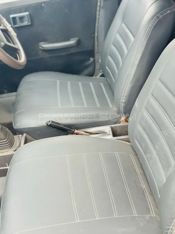 Nissan Sunny 1987 for Sale in Peshawar Nissan Sunny 1987 for Sale in Peshawar Image-3
