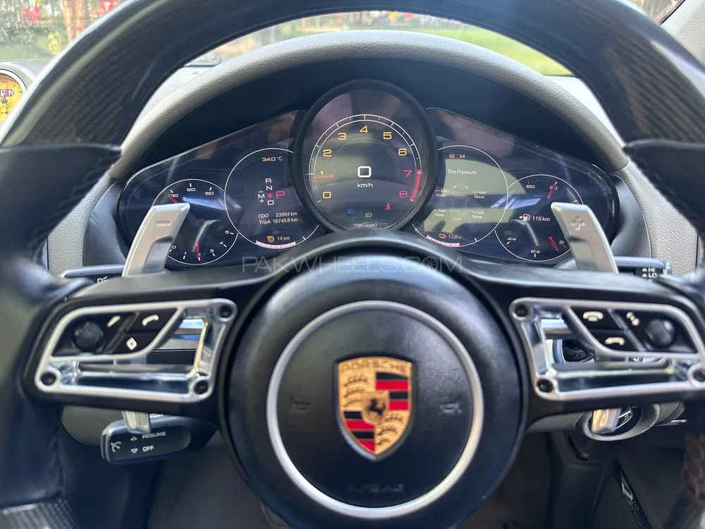 پورشے کائین 2011 for Sale in فیصل آباد پورشے کائین 2011 for Sale in فیصل آباد Image-10