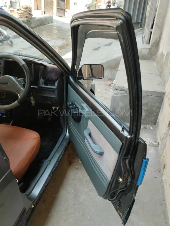 Suzuki Mehran 2012 for Sale in Faisalabad Suzuki Mehran 2012 for Sale in Faisalabad Image-4