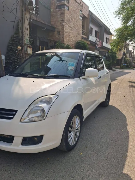 Suzuki Swift 2014 for Sale in Lahore Suzuki Swift 2014 for Sale in Lahore Image-2