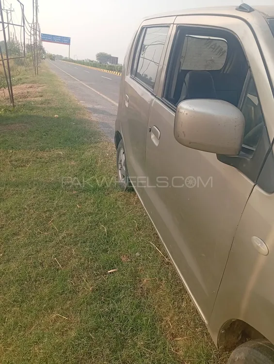Suzuki Wagon R 2016 for Sale in Lahore Image-1