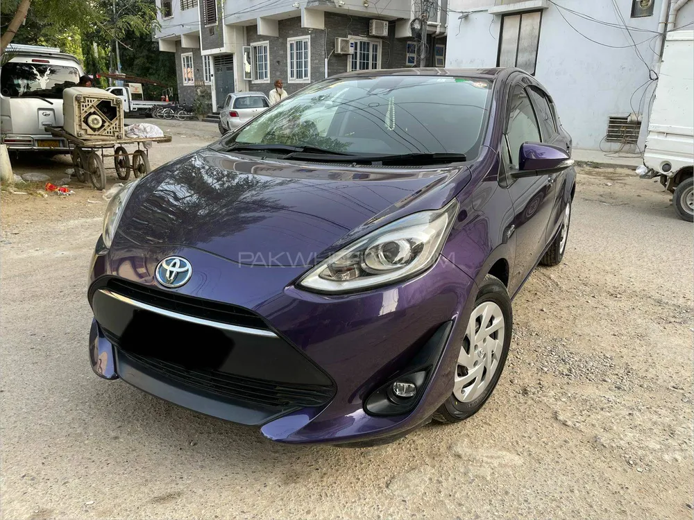 Toyota Aqua 2018 for Sale in Karachi Image-1