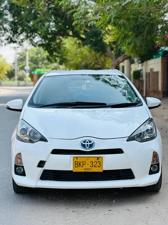 Toyota Aqua 2014 for Sale in Multan Image-1
