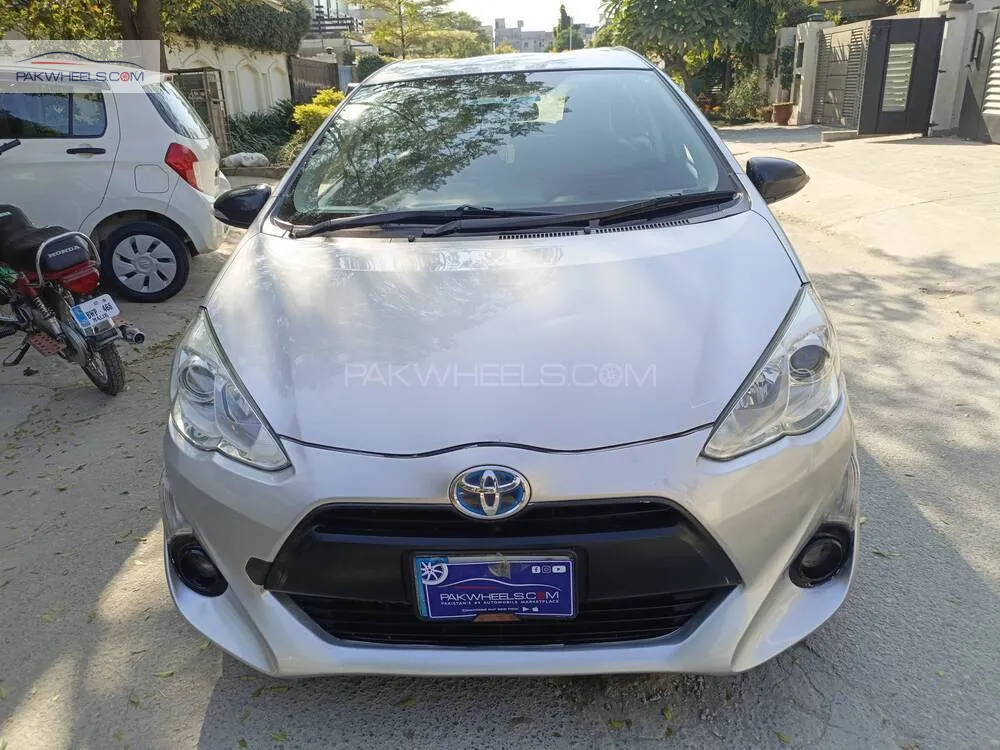 ٹویوٹا اکوا 2015 for Sale in اسلام آباد Image-1