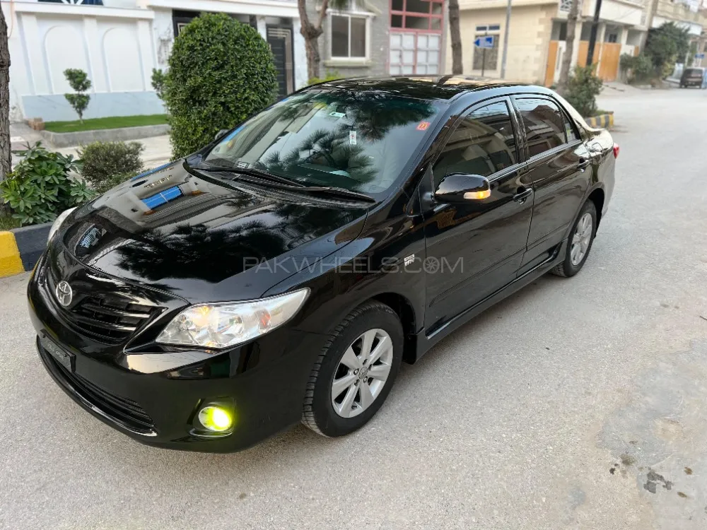 Toyota Corolla 2011 for Sale in Peshawar Image-1