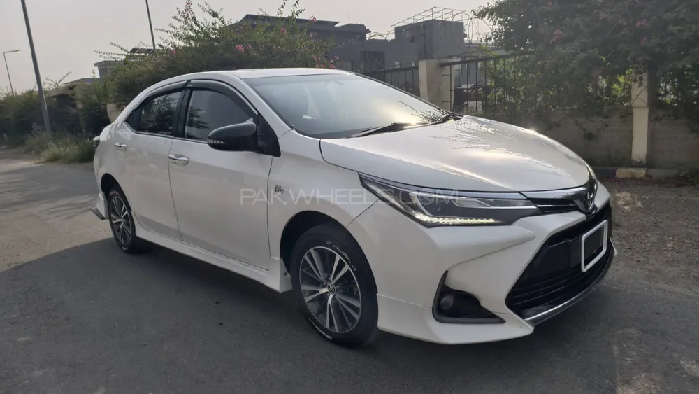 Toyota Corolla 2017 for Sale in D.G.Khan Toyota Corolla 2017 for Sale in D.G.Khan Image-3