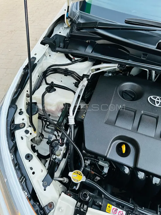 Toyota Corolla 2017 for Sale in Gujranwala Toyota Corolla 2017 for Sale in Gujranwala Image-13