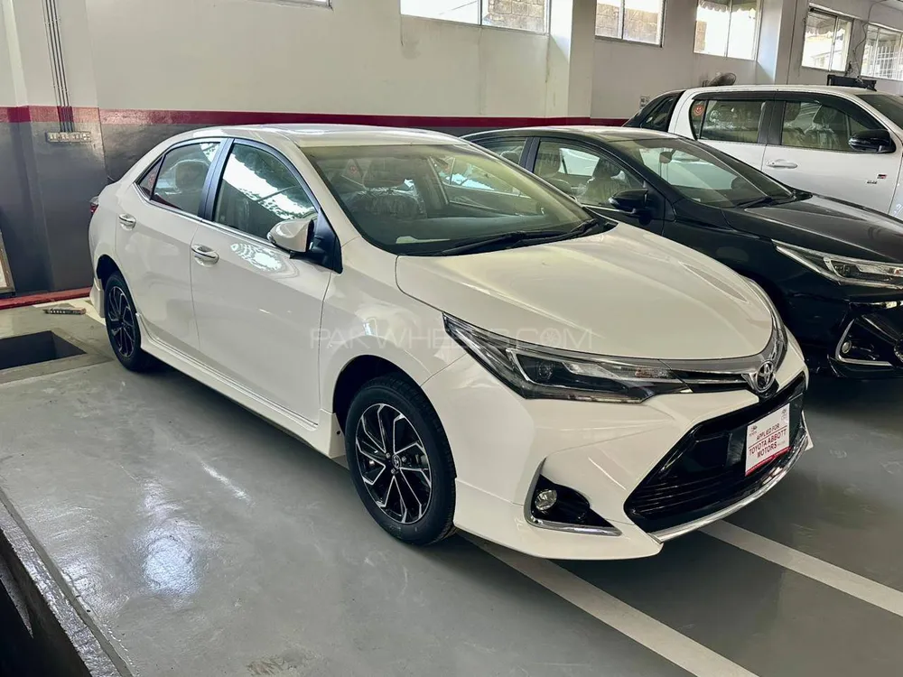 ٹویوٹا کرولا 2025 for Sale in ایبٹ آباد Image-1