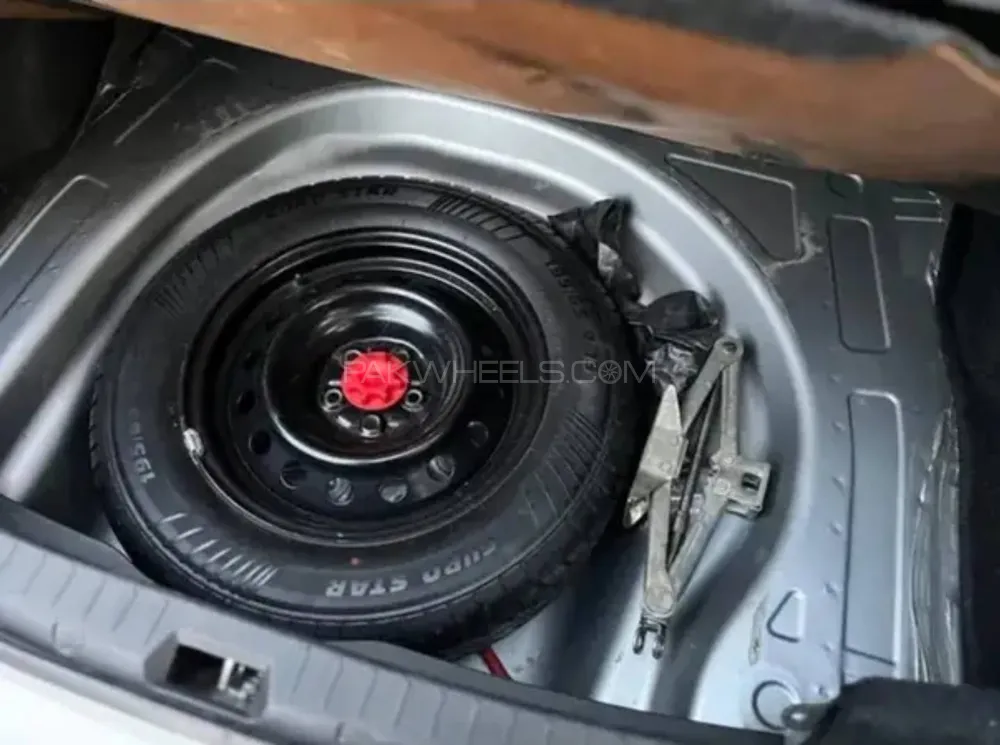 Toyota Corolla 2011 for Sale in Lahore Toyota Corolla 2011 for Sale in Lahore Image-12