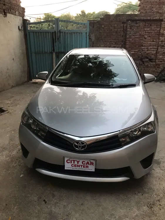 Toyota Corolla 2017 for Sale in Gujranwala Image-1