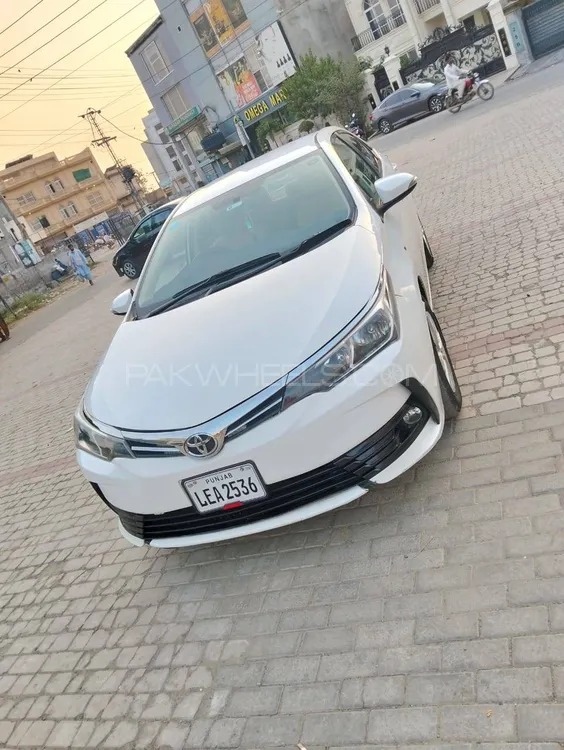 Toyota Corolla 2019 for Sale in Lahore Toyota Corolla 2019 for Sale in Lahore Image-4