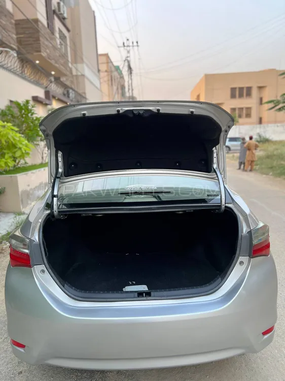 Toyota Corolla 2018 for Sale in Karachi Toyota Corolla 2018 for Sale in Karachi Image-7