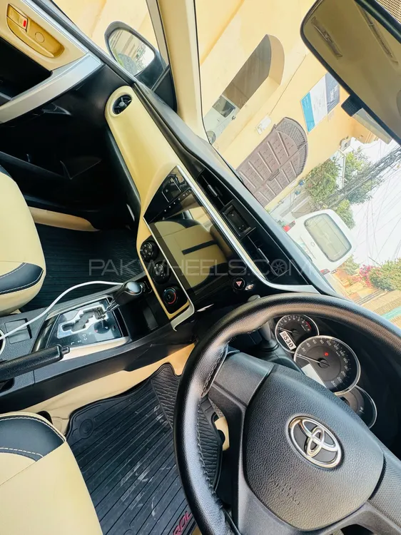 Toyota Corolla 2019 for Sale in Khanewal Toyota Corolla 2019 for Sale in Khanewal Image-11