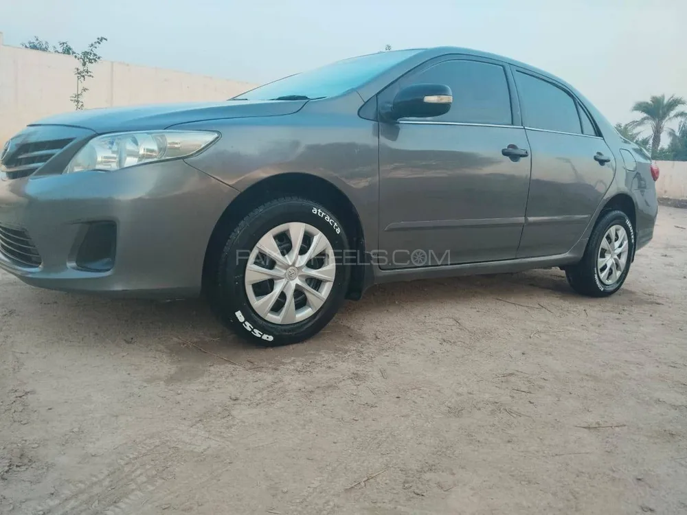 Toyota Corolla 2013 for Sale in Peshawar Toyota Corolla 2013 for Sale in Peshawar Image-8