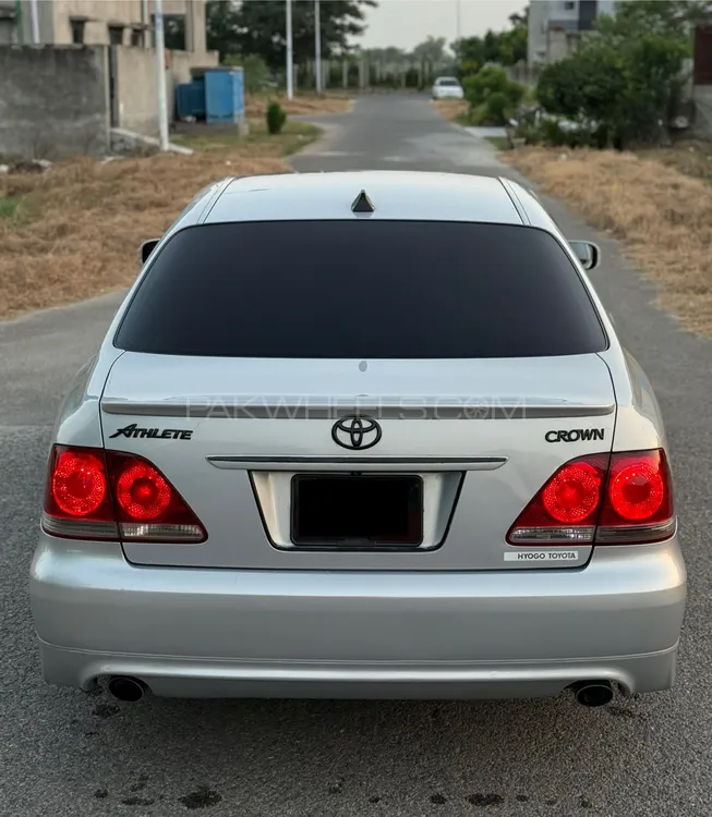 Toyota Crown 2006 for Sale in Lahore Toyota Crown 2006 for Sale in Lahore Image-2
