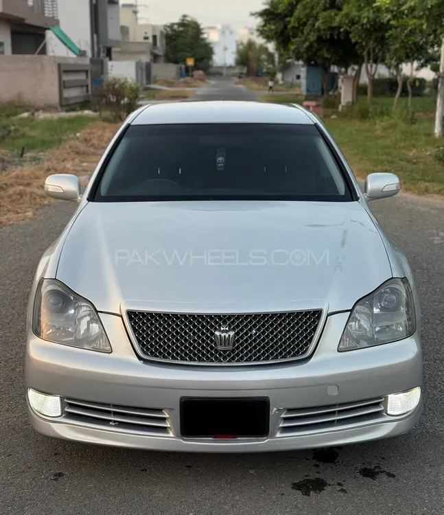 Toyota Crown 2006 for Sale in Lahore Image-1
