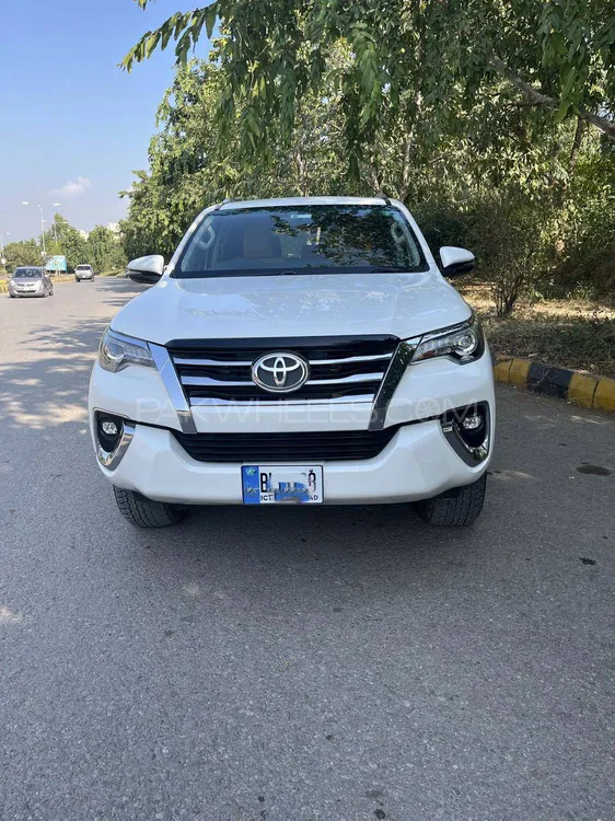 Toyota Fortuner 2021 for Sale in Islamabad Image-1