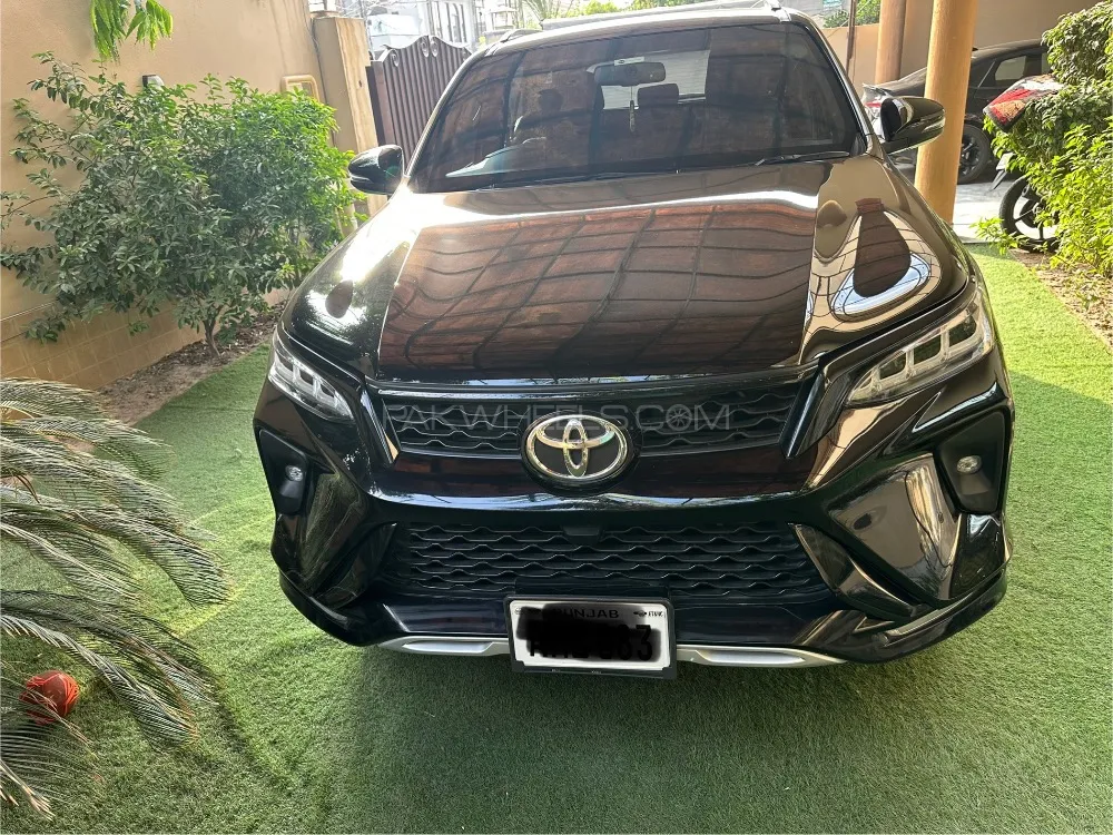Toyota Fortuner 2022 for Sale in Lahore Image-1