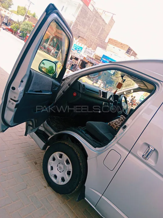 ٹویوٹا ہائی ایس 2014 for Sale in میاں چنوں ٹویوٹا ہائی ایس 2014 for Sale in میاں چنوں Image-13