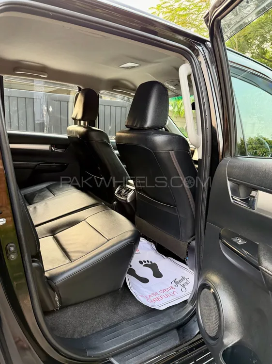 Toyota Hilux 2021 for Sale in Lahore Toyota Hilux 2021 for Sale in Lahore Image-10