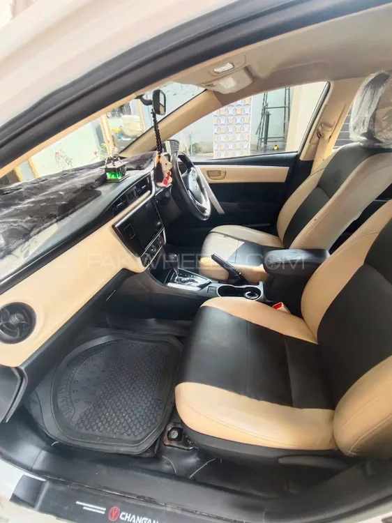 Toyota Corolla 2021 for Sale in Sialkot Image-1