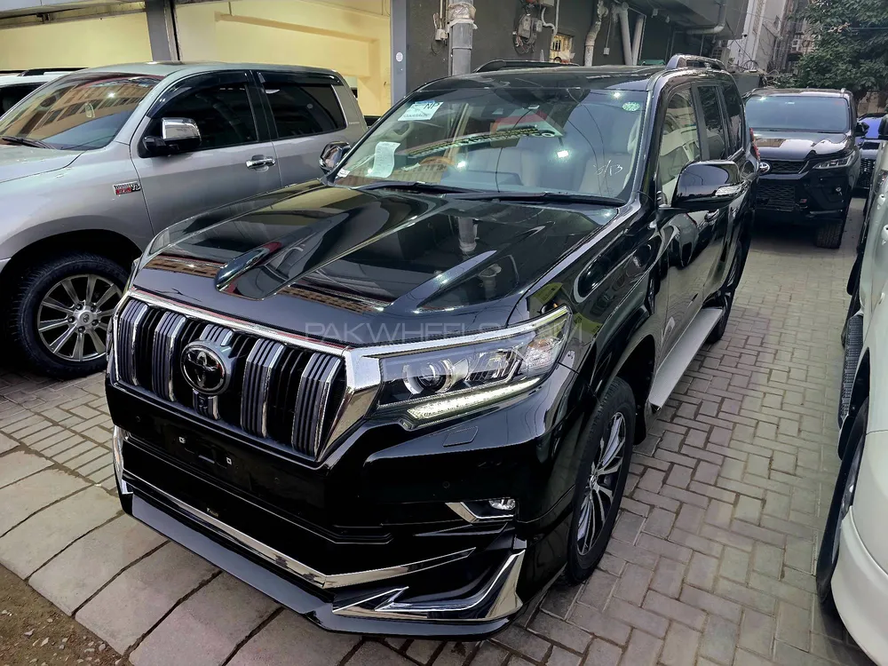 Toyota Prado 2021 for Sale in Karachi Image-1