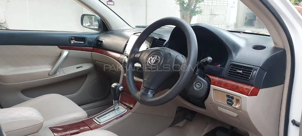 Toyota Premio 2002 for Sale in Karachi Toyota Premio 2002 for Sale in Karachi Image-11
