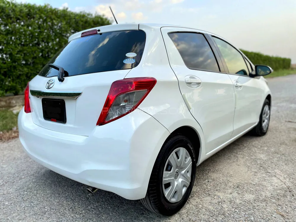 Toyota Vitz 2012 for Sale in Peshawar Toyota Vitz 2012 for Sale in Peshawar Image-6