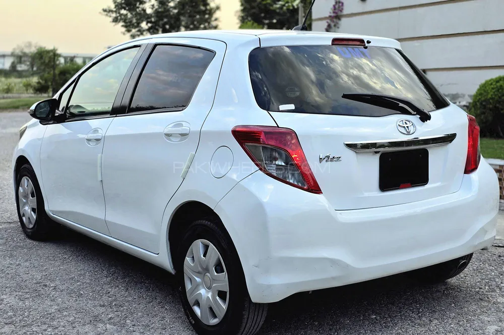 Toyota Vitz 2012 for Sale in Peshawar Toyota Vitz 2012 for Sale in Peshawar Image-7