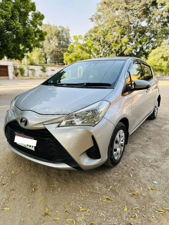 Toyota Vitz 2018 for Sale in Karachi Toyota Vitz 2018 for Sale in Karachi Image-3