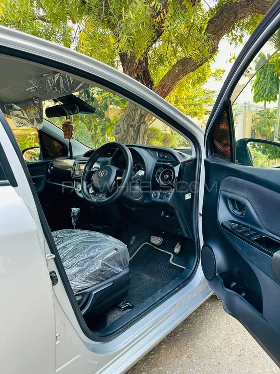 Toyota Vitz 2018 for Sale in Karachi Toyota Vitz 2018 for Sale in Karachi Image-10