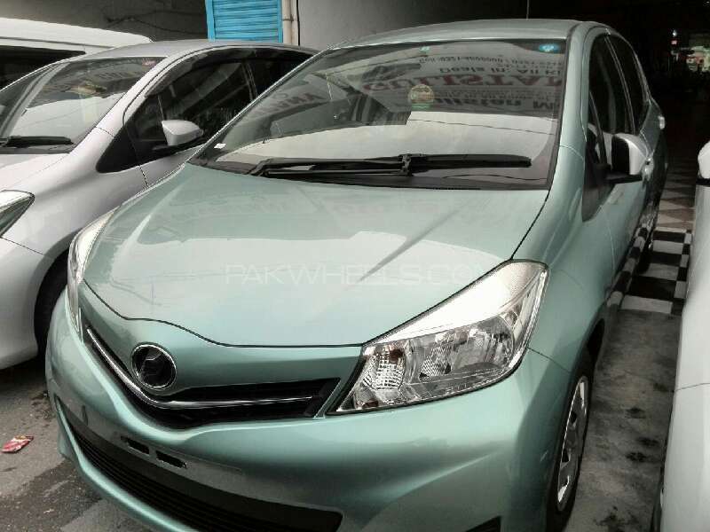 toyota vitz jewela 1 0 2013 for sale in lahore pakwheels toyota vitz jewela 1 0 2013 for sale in lahore pakwheels